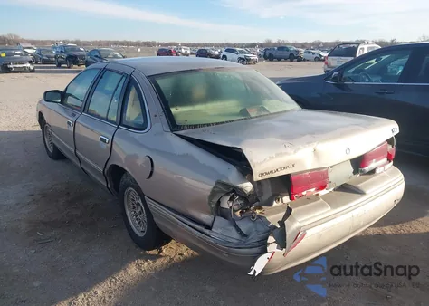 1995 Ford Crown Victoria Lx z USA, uszkodzony, nr VIN 2FALP74WXSX190674